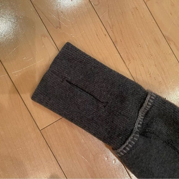 RARE lululemon scuba hoodie - special edition (S 4/6) - Picture 6 of 10